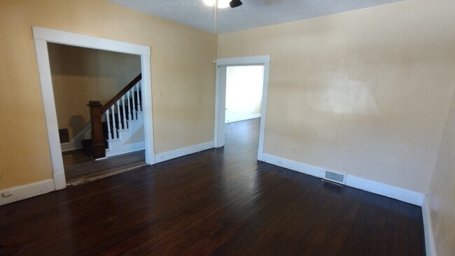 319 Virginia Ave in Steubenville, OH - Building Photo - Building Photo
