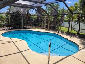 169 Arrowhead Cir in Jupiter, FL - Foto de edificio - Building Photo