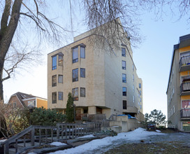 Grandin House in Edmonton, AB - Building Photo - Building Photo