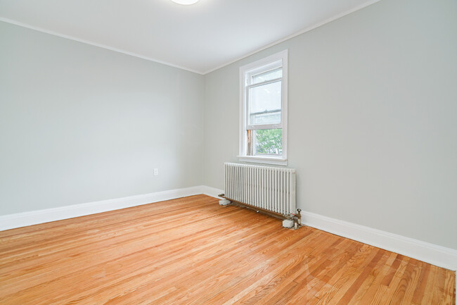 property at 2107 Yonge St