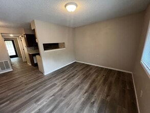 Timberline Apartments in Jefferson City, MO - Foto de edificio - Interior Photo