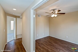 2451 S Birdie Way in Palm Springs, CA - Building Photo - Building Photo