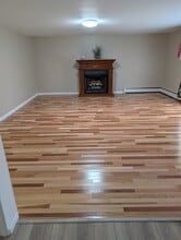 270 Heim Rd in Williamsville, NY - Foto de edificio - Building Photo