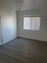 1214 S Temple Ave, Unit 2 in Compton, CA - Building Photo - Building Photo