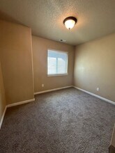 16547 Daisy Pl in La Pine, OR - Building Photo - Building Photo