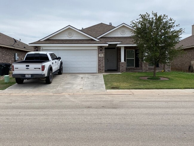 900 E 96th St in Odessa, TX - Building Photo - Building Photo