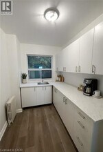 325 James St S in Hamilton, ON - Building Photo - Building Photo