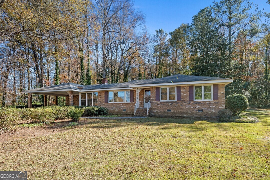 404 Hardscrabble Rd in Roswell, GA - Building Photo