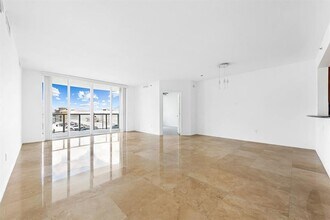 1819 SE 17th St in Fort Lauderdale, FL - Building Photo - Building Photo