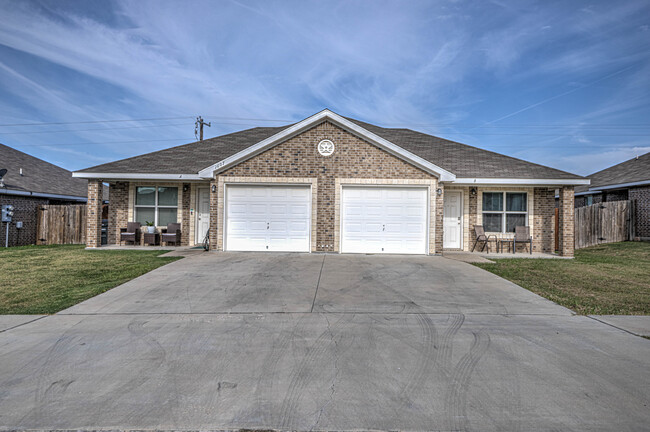 property at 1607 Powder River Dr APT B