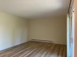 1198 W Iowa Ave in Sunnyvale, CA - Building Photo - Building Photo