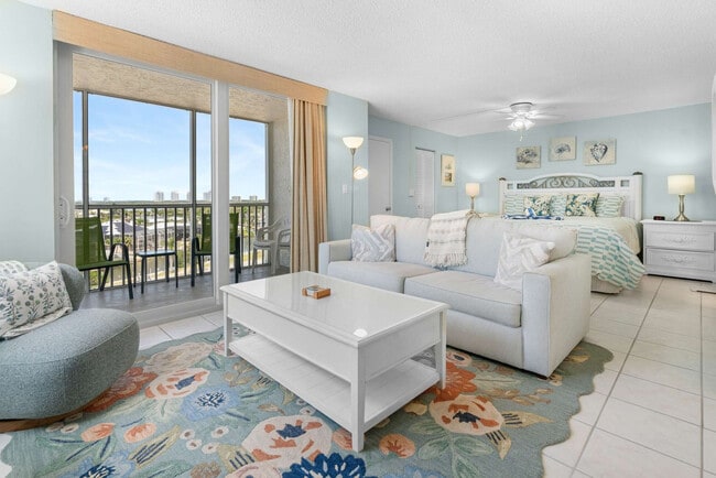 5700 Bonita Beach Rd SW in Bonita Springs, FL - Building Photo - Building Photo