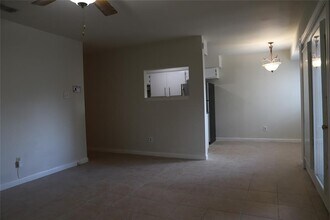 7807 Bixler Dr in Austin, TX - Building Photo - Building Photo