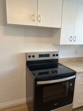 80 S 900 E St in Provo, UT - Building Photo - Building Photo