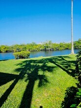 1335 Mainsail Dr in Naples, FL - Building Photo - Building Photo