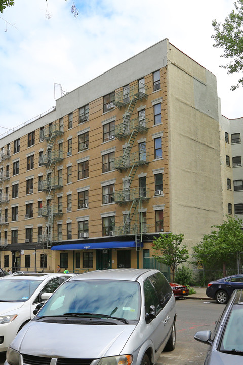 331-333 E 108th St in New York, NY - Building Photo