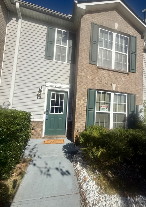 property at 2418 Piering Dr