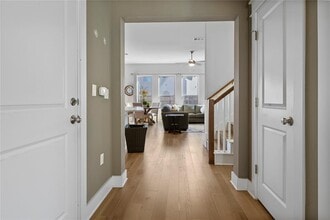 13001 Hymeadow Dr in Austin, TX - Building Photo - Building Photo