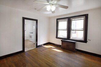 303 S Trenton Ave, Unit 3 in Pittsburgh, PA - Foto de edificio - Building Photo