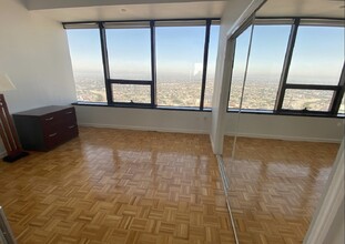 1100 Wilshire Blvd, Unit #3502 in Los Angeles, CA - Building Photo - Building Photo