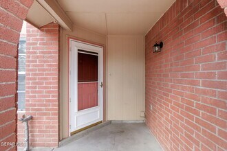 11815 Stone Castle Dr in El Paso, TX - Building Photo - Building Photo