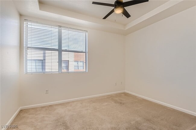 property at 47 E Agate Ave