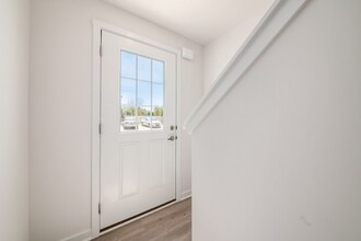 126 Weeping Willow Dr in Etna, OH - Foto de edificio - Building Photo