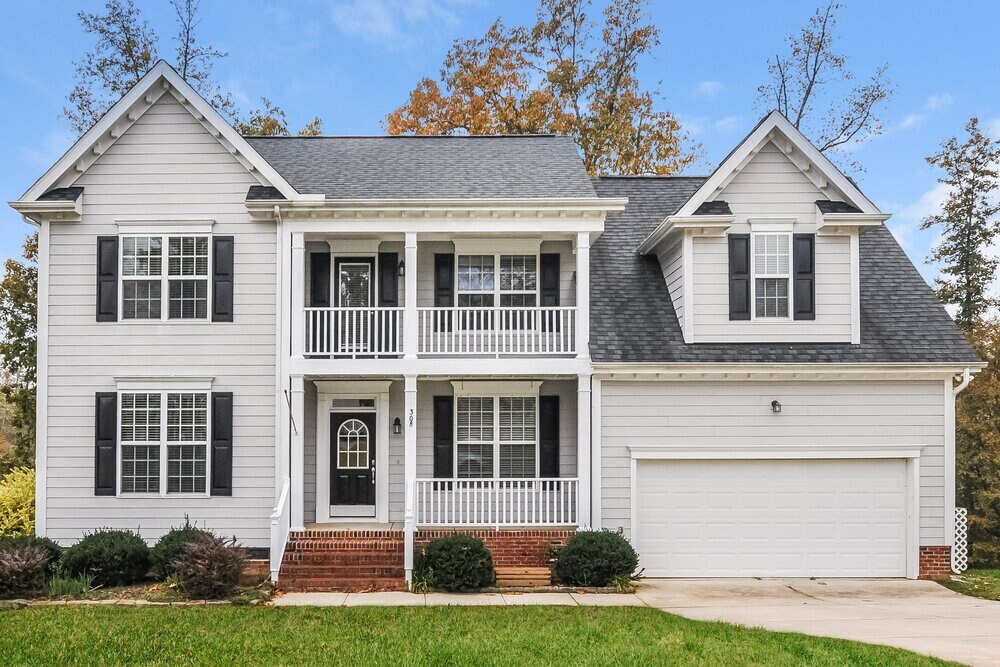 308 Nelson Ln in Clayton, NC - Building Photo