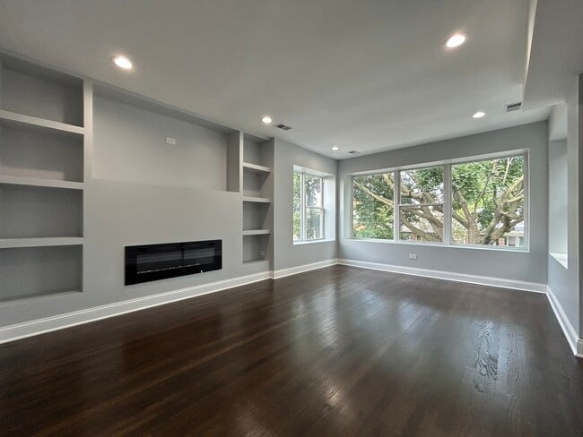 6546 S Campbell Ave in Chicago, IL - Building Photo - Building Photo