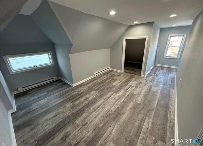 1357 Fairfield Ave in Bridgeport, CT - Building Photo - Building Photo