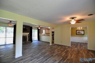 733 Lily Flagg Rd SE in Huntsville, AL - Building Photo - Building Photo