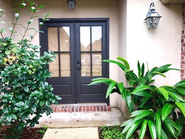 112 Cherry Bark Ln in Lafayette, LA - Building Photo - Building Photo