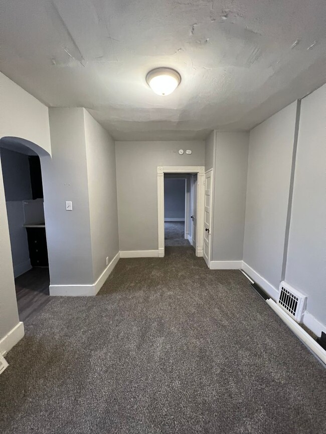 property at 1819 17th St