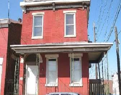 921 S 5th St in Camden, NJ - Foto de edificio - Building Photo