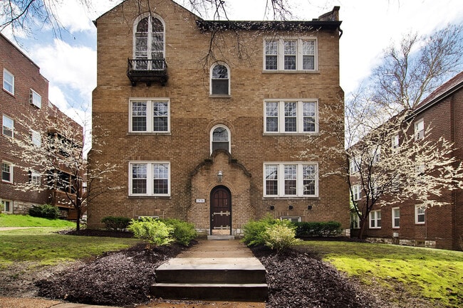property at 7536 Byron Pl