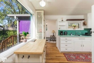 1200 B St in Anchorage, AK - Building Photo - Building Photo