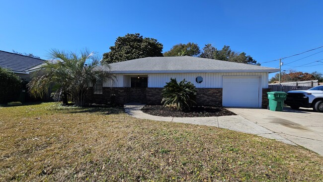 property at 315 Sailfish Cir