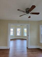 142 Hillside Ave, Unit #2 in Shelton, CT - Building Photo - Building Photo