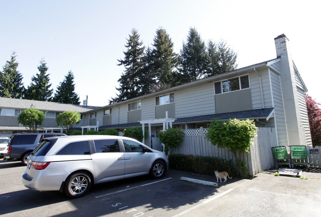 Stevens Manor Apartments in Edmonds, WA - Foto de edificio - Building Photo