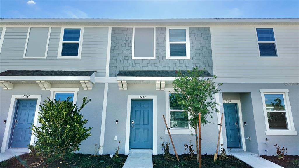 2937 Skyline Lp in Kissimmee, FL - Building Photo