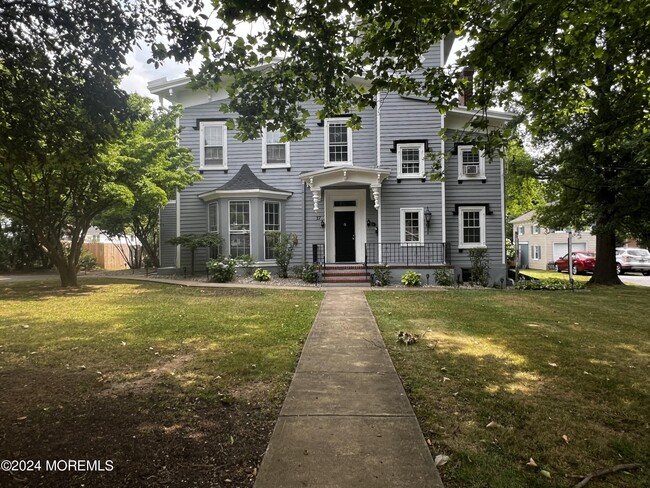 27 Spring St in Freehold, NJ - Building Photo - Building Photo