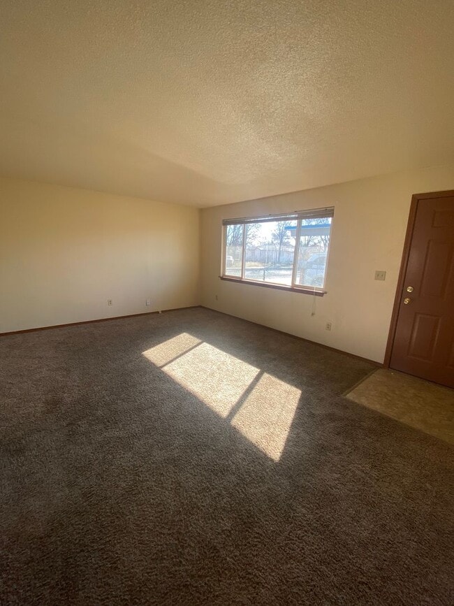 1502 S 4th Ave in Yakima, WA - Building Photo - Building Photo