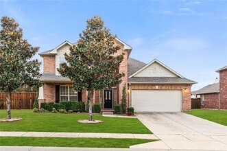 716 Mandalay Bay Dr in Lewisville, TX - Building Photo - Building Photo