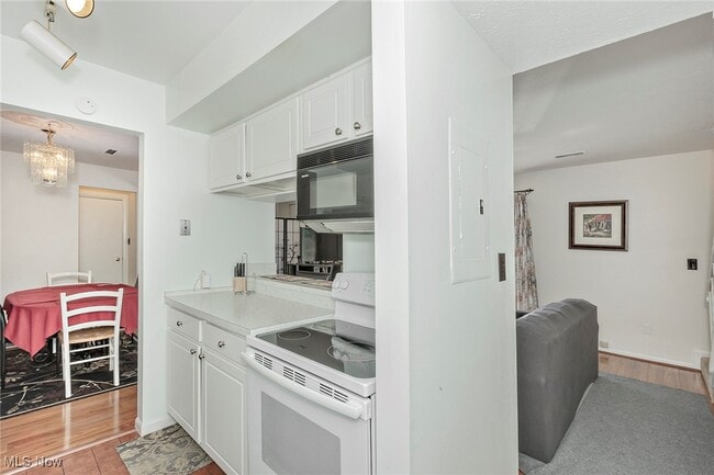 property at 9859 Independence Dr