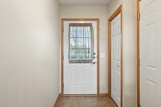 7104 Merrimac Ln N in Maple Grove, MN - Building Photo - Building Photo