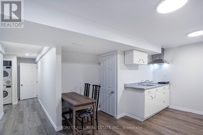 125 Brookmill Dr in Vaughan, ON - Building Photo - Building Photo