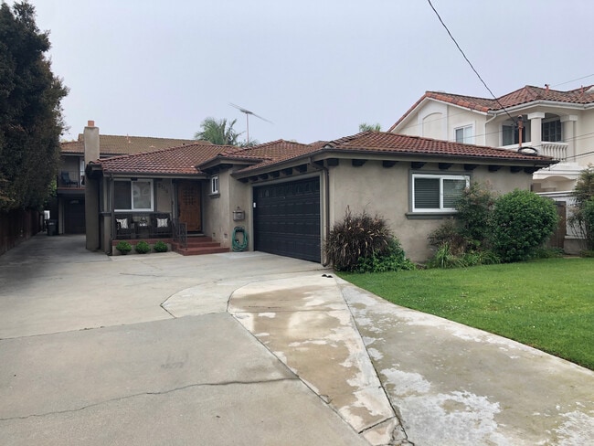 property at 2118 Ernest Ave