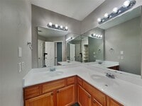 16327 Petaluma Dr photo'