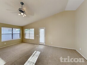 3021 S Woodruff in Mesa, AZ - Building Photo - Building Photo