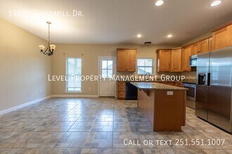 19897 River Mill Dr in Fairhope, AL - Building Photo - Building Photo